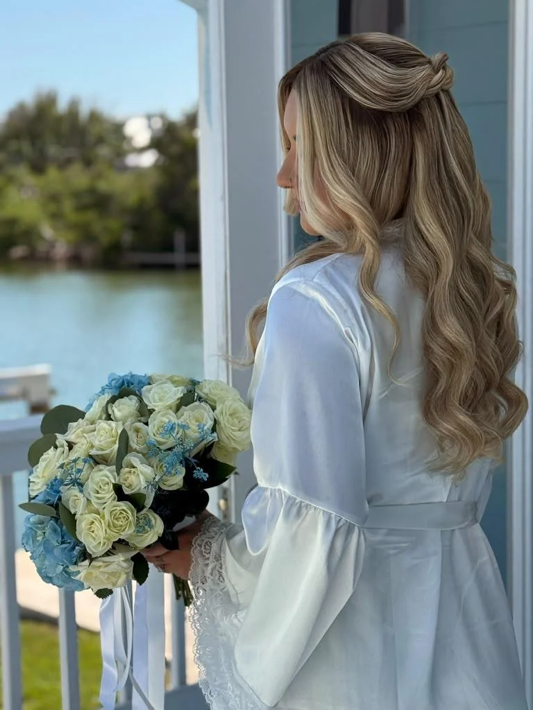Hair styling by Miriã Cotrim