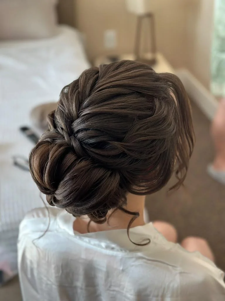 Hair styling by Miriã Cotrim